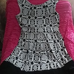 Tiana B black and white dress